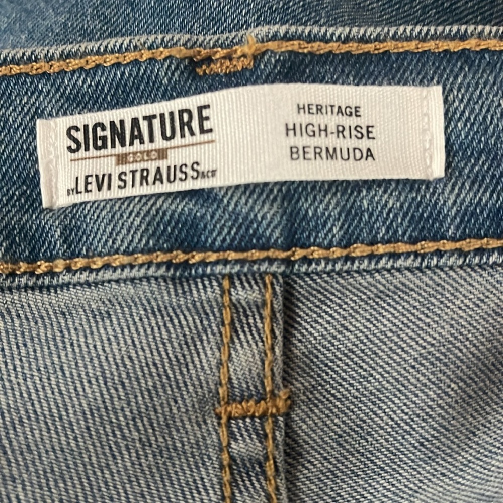 Levi Strauss Signature Heritage Distressed 9” Bermuda Jean Shorts NWT 8/29 - Picture 8 of 11